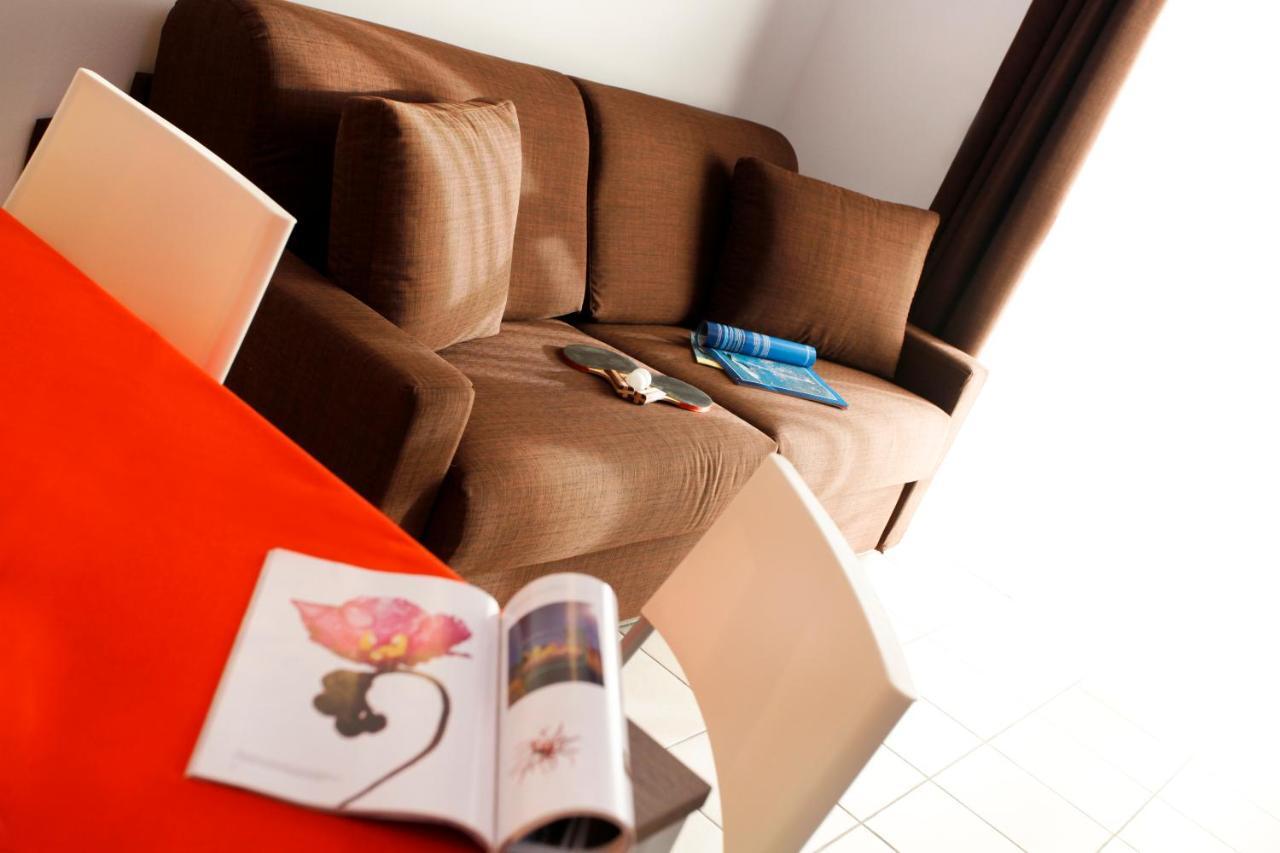 Residence Maroadi Torbole Sul Garda Chambre photo